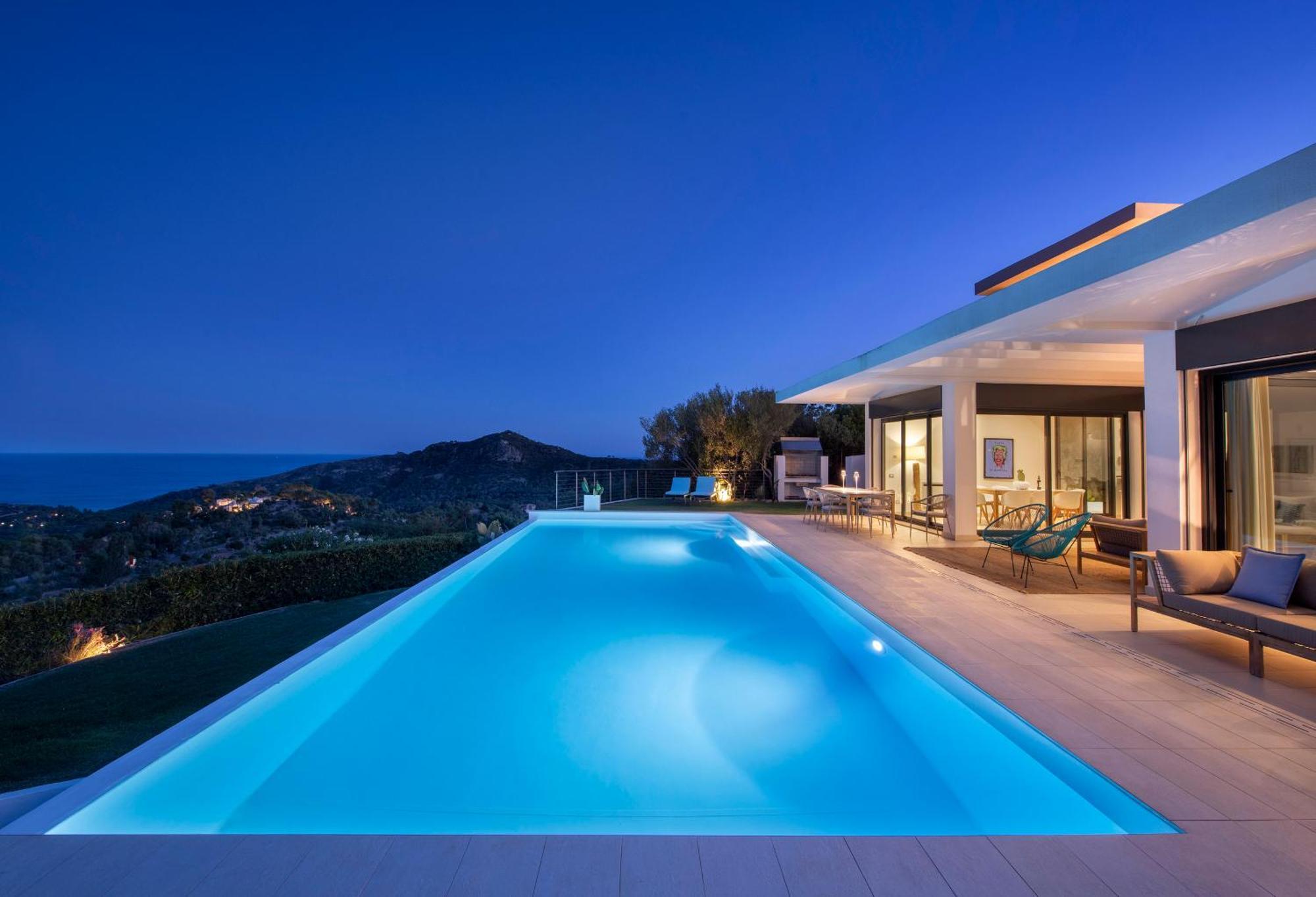 Villa Marita - Luxury Villa With Infinity Pool - Sud Sardegna Chia Extérieur photo